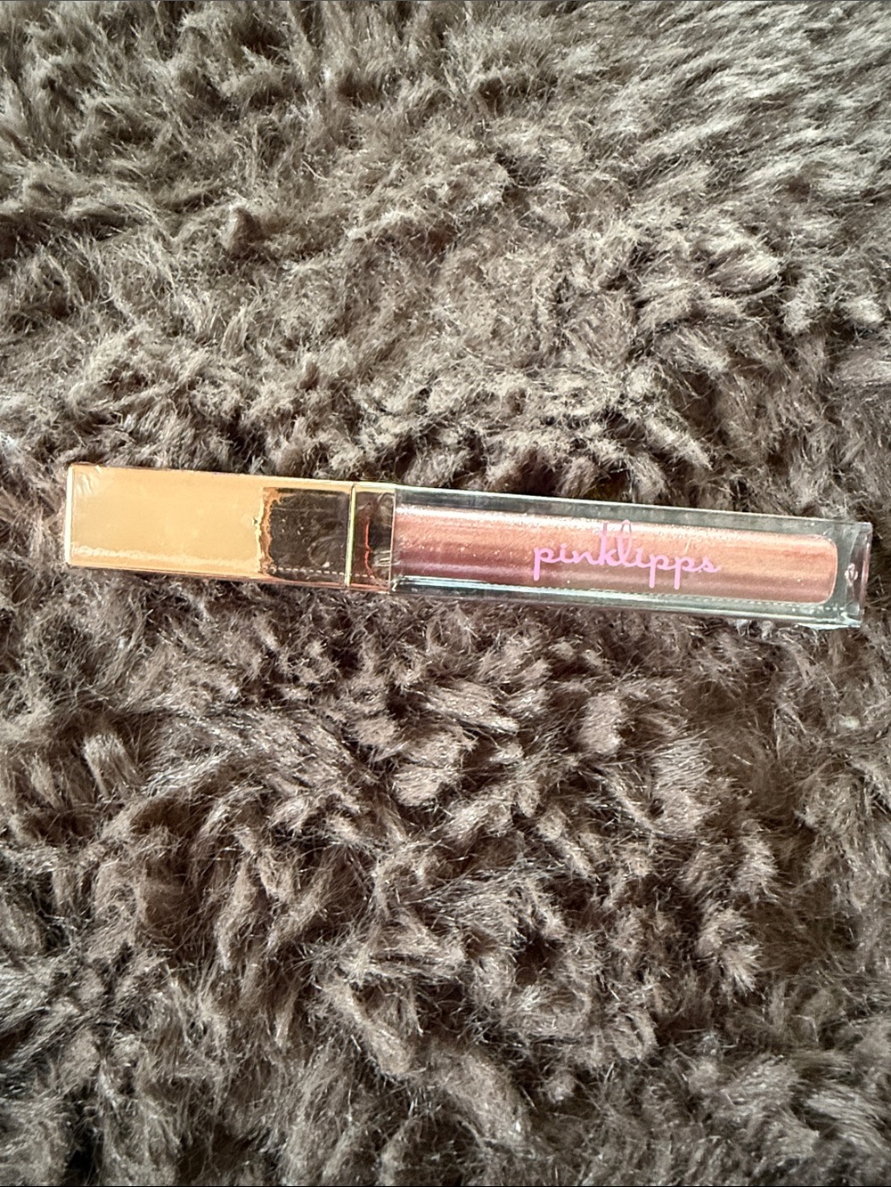 Annabelle Pink Lip Gloss with Gold Cap